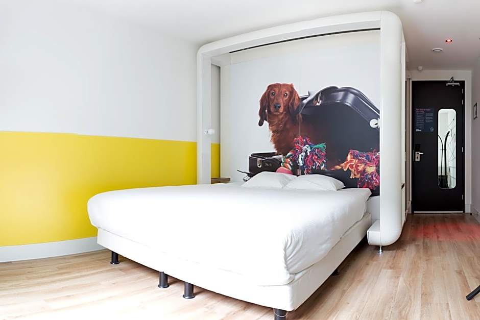 Qbic Hotel WTC Amsterdam