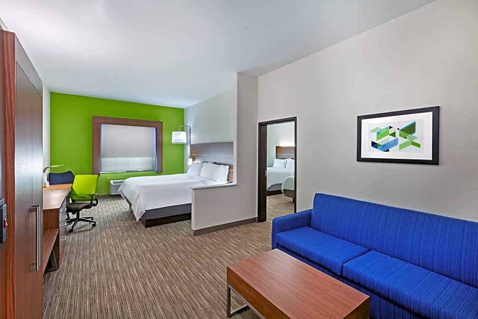 Holiday Inn Express and Suites Longview South I20