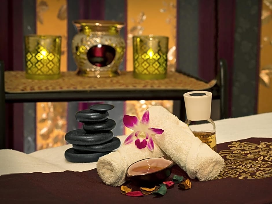 City Seasons Al Hamra Hotel