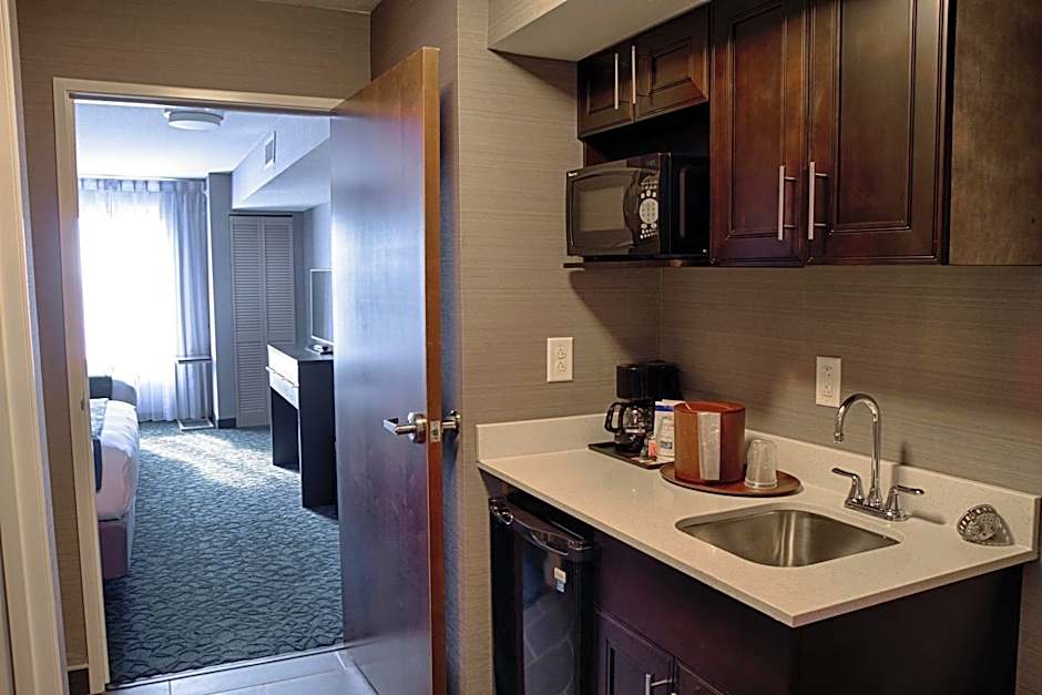 Holiday Inn Express & Suites Sidney By IHG