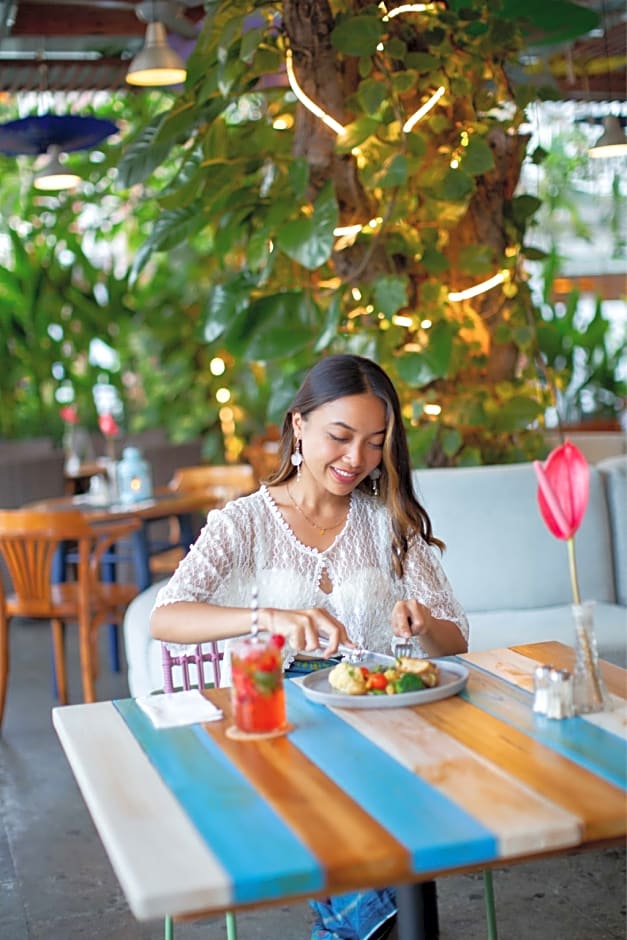 THE 1O1 Bali Oasis Sanur