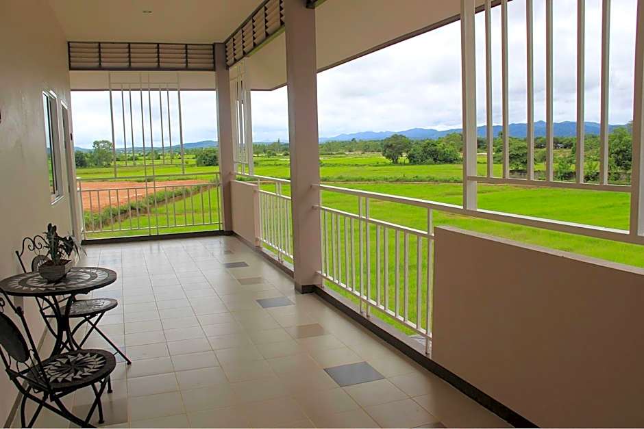 Chiangkham Grand Villa