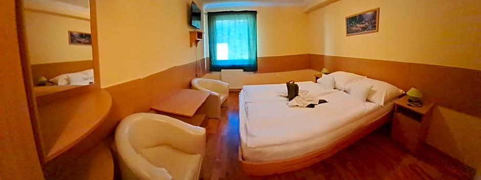 Zöldsziget Menedék, Rendezvény-és pihenőház