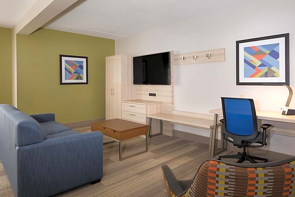 Holiday Inn Express Louisville Northeast By IHG