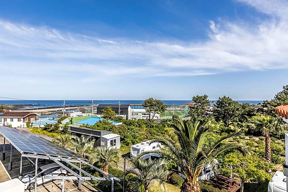 Jeju Pine Beach – Seogwipo, MO