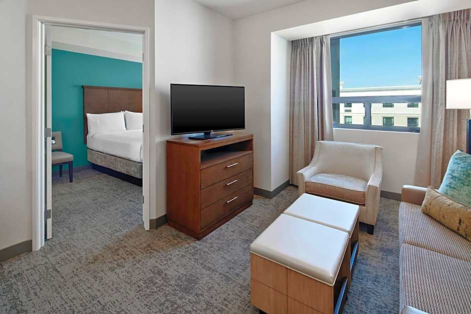 Staybridge Suites Irvine - John Wayne Airport By IHG