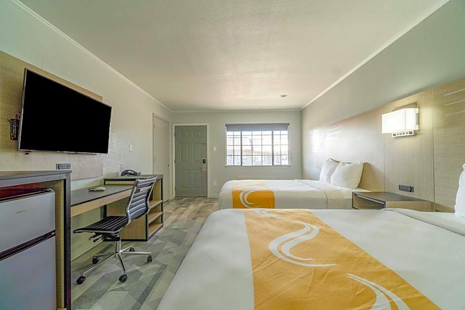Pleasanton Executive Inn By OYO