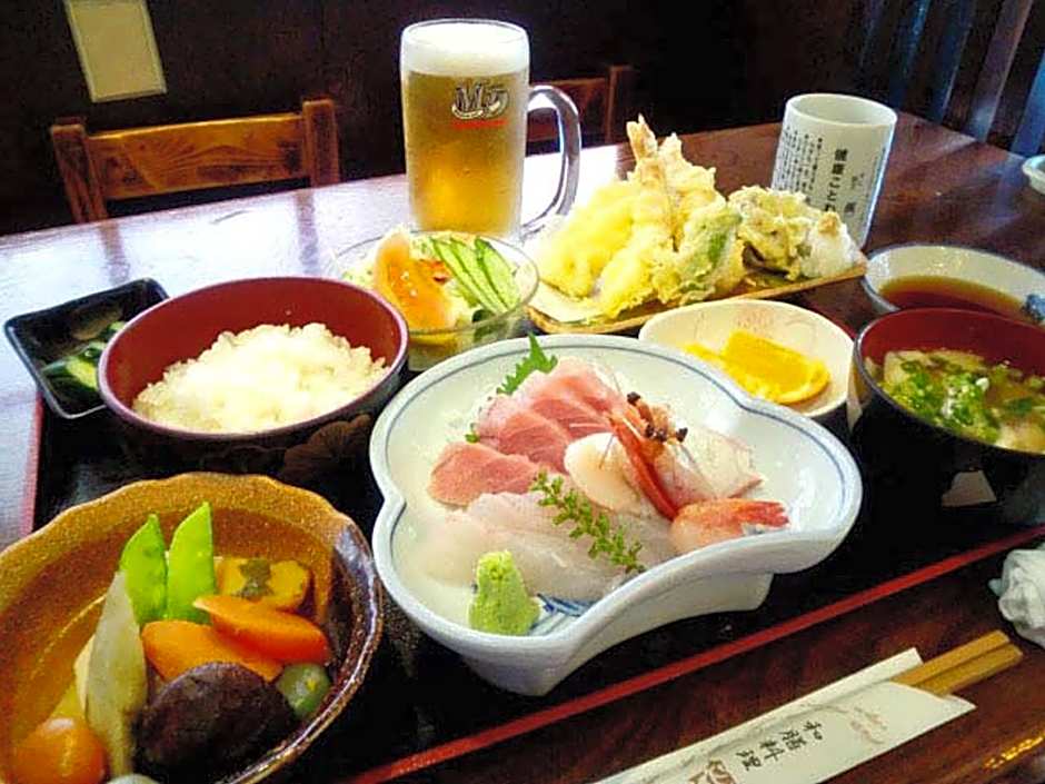 Toyoko Inn Yokohama Tsurumi-Eki Higashi-Guchi