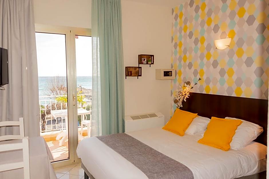 Hotel et Appartements Reine D'Azur