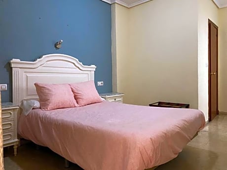 Double Room with Fan and Radiator