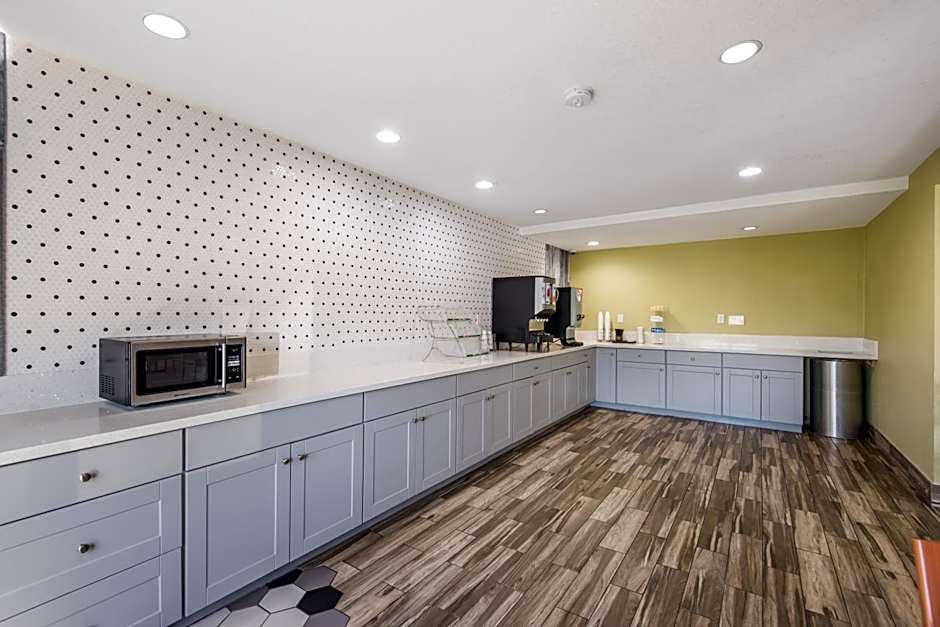 Sonesta Essential Des Moines