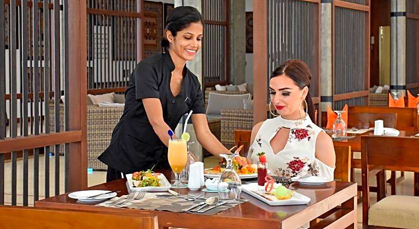 Goldi Sands Hotel