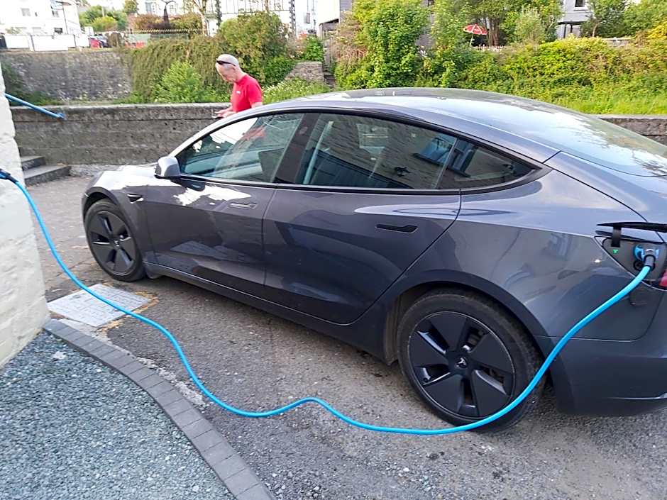 Riverbank Bed and Breakfast