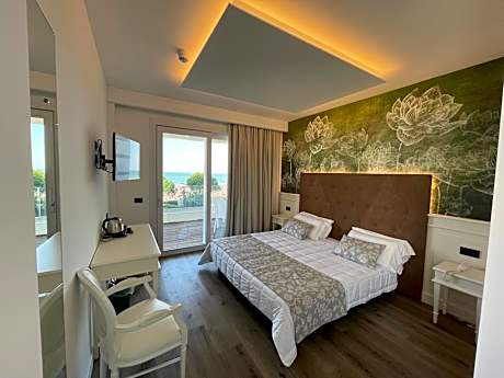 Junior Suite with Sea View