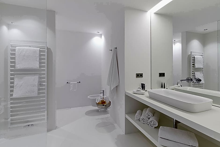 The View Luxury Suites