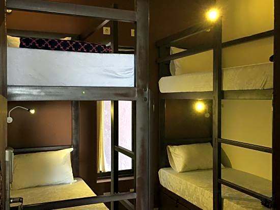 Gelatik B&B - Hostel
