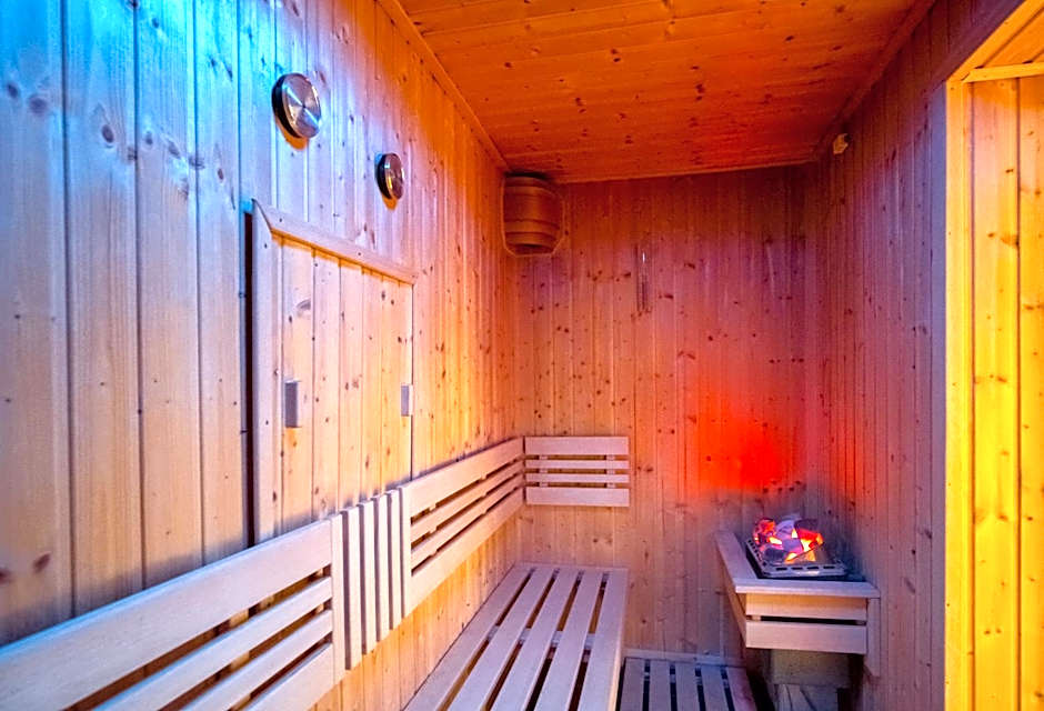 Hotel Dolphin - Adult friendly