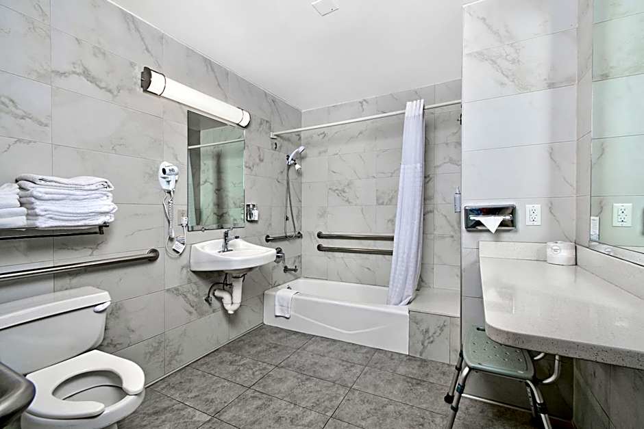 Days Inn by Wyndham Novato/San Francisco