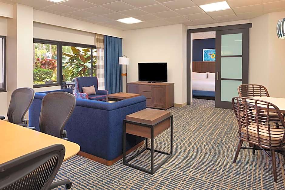 DoubleTree Suites by Hilton Orlando - Disney Springs® Area