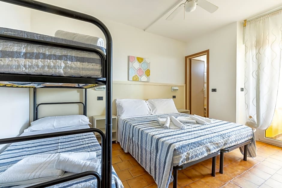 Hotel Mignon Riccione Fronte Mare
