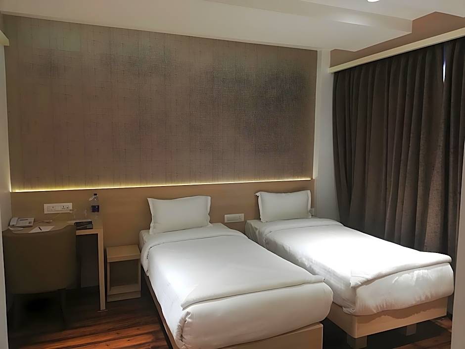 Zip By Spree Hotels Samudra Belgaum
