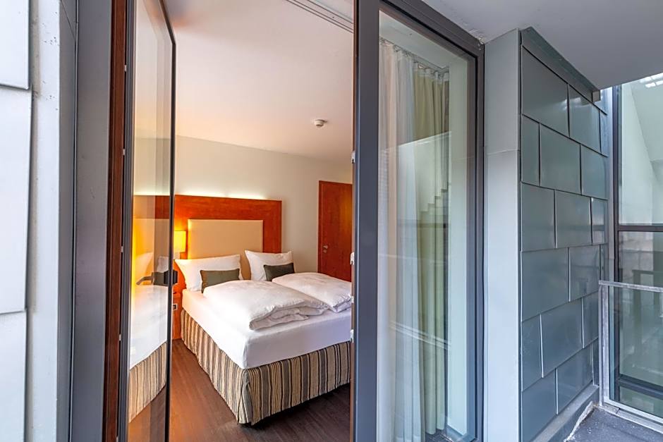 DAS WESEL - DEIN HOTEL AM RHEIN