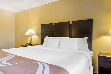 1 Queen Bed, Nonsmoking