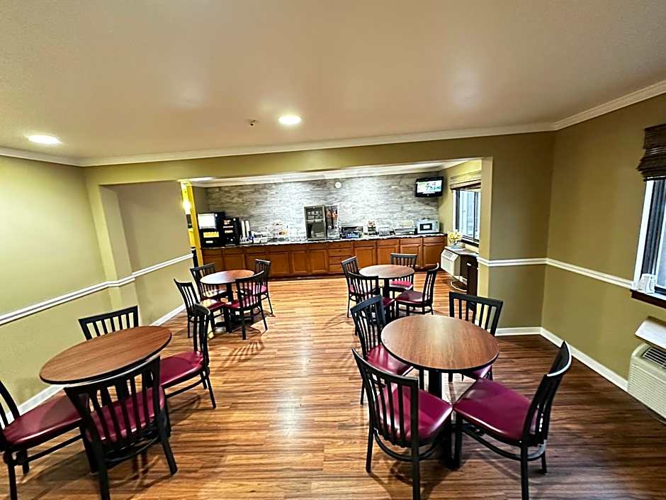 Super 8 by Wyndham Eau Claire WI