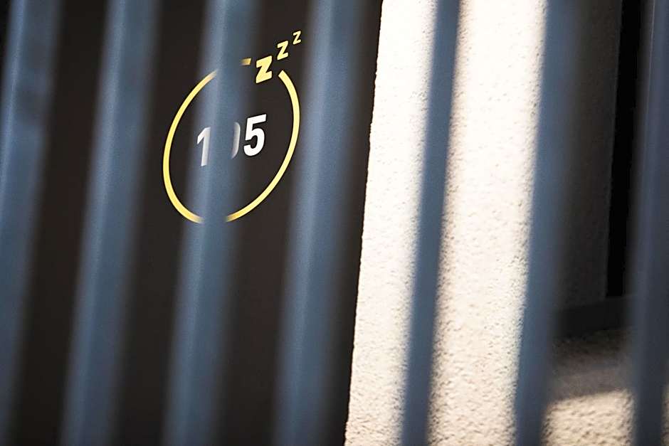 Das Schlafwerk Stuttgart-Nord VOLLDIGITALES HOTEL-SELF-CHECK IN - keine Rezeption-LowBudget-cashless