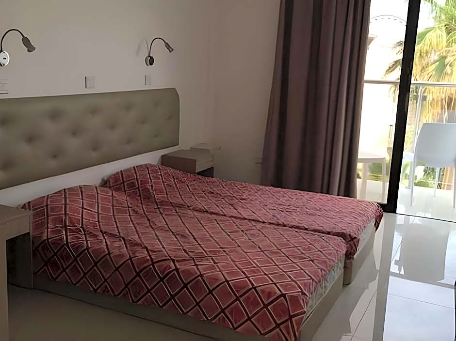 Pambos Napa Rocks Hotel - Adults Only