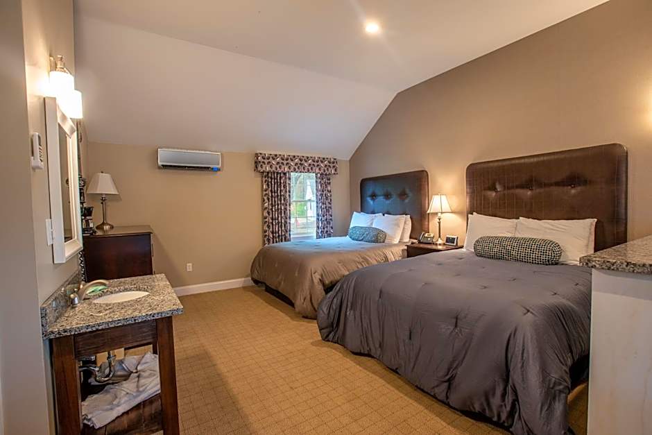 New England Inn &amp; Lodge