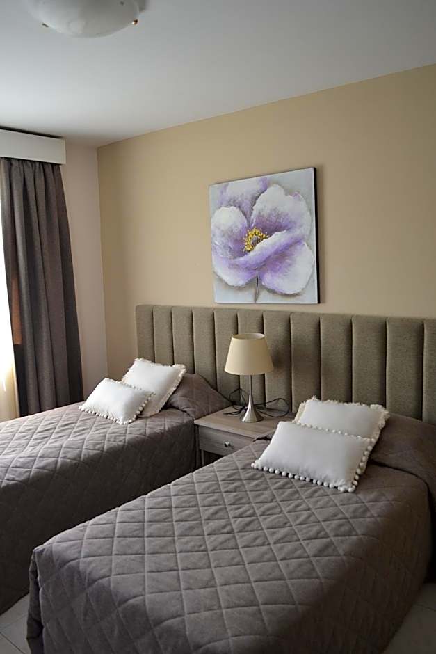 Marianna Hotel Apartments