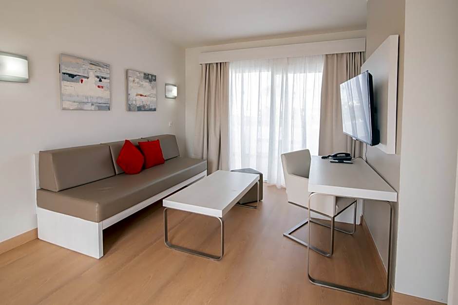SENTIDO Aequora Lanzarote Suites
