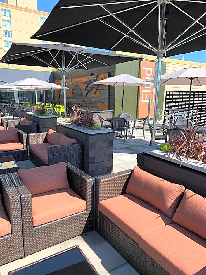 Delta Hotels by Marriott Sault Ste. Marie Waterfront