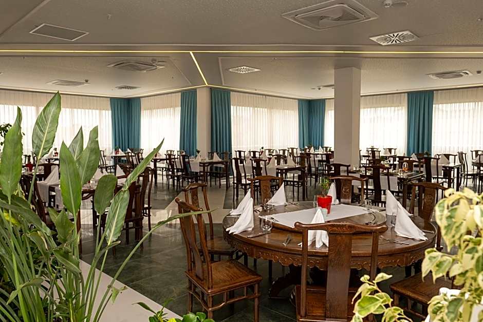 Holiday Village Türkiye