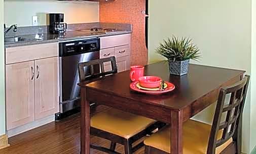 Homewood Suites by Hilton Columbus