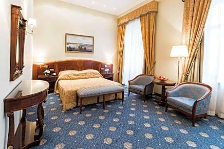 King Room with Balcony