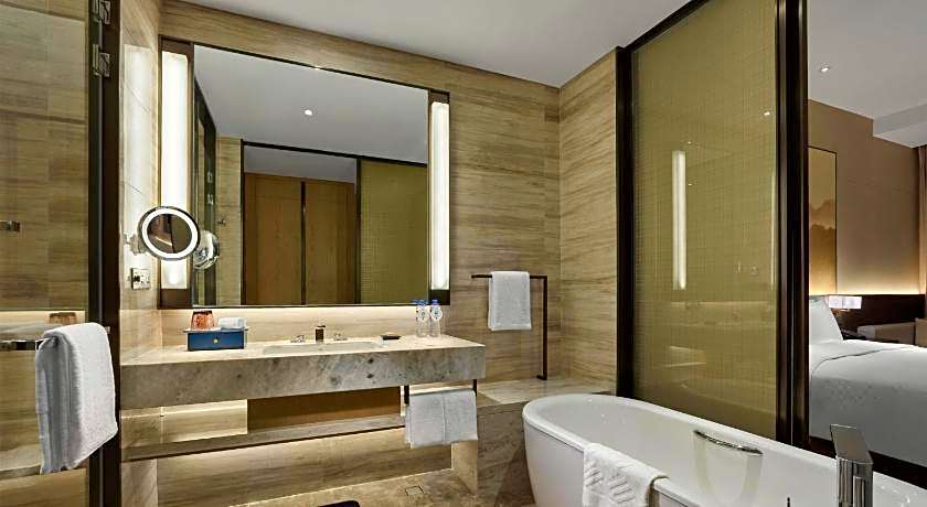 DoubleTree by Hilton Quzhou