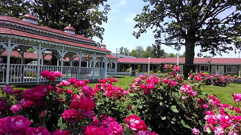 Murray Inn and Art Gallery