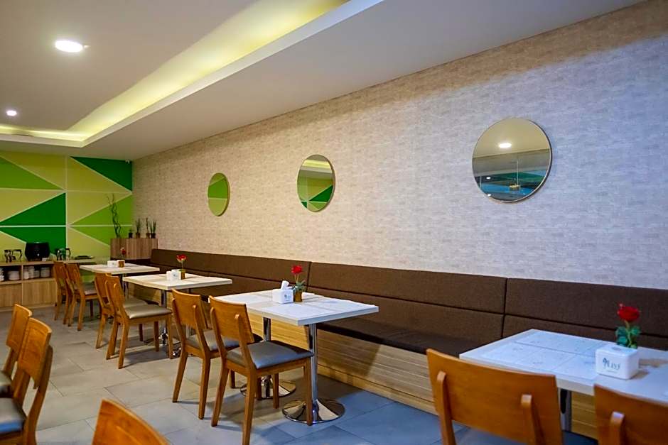 Three Eight Front One Boutique Batu Malang