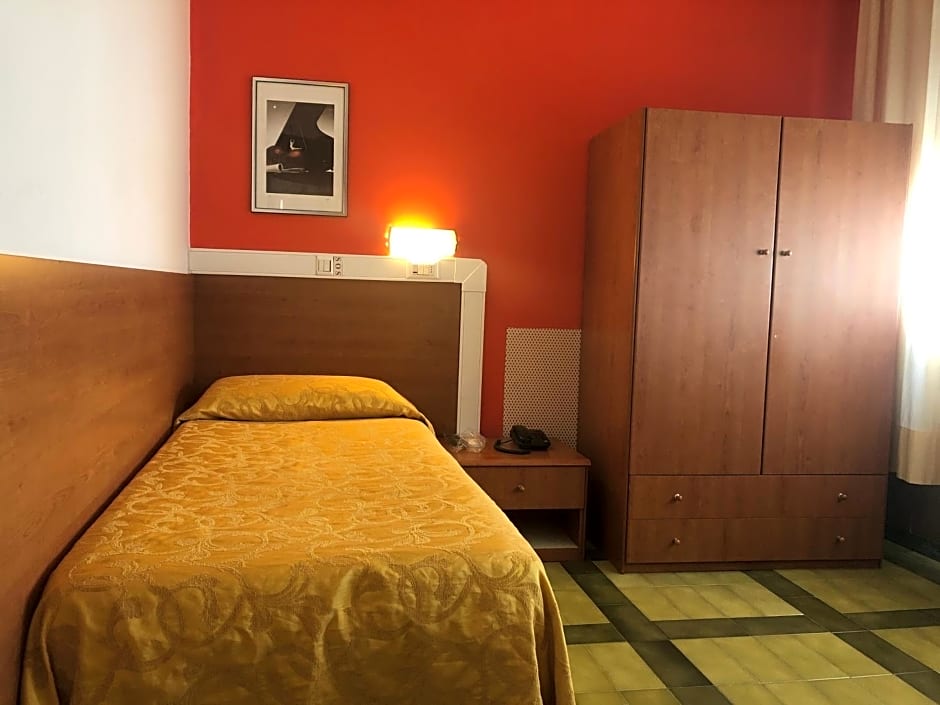Hotel Eden