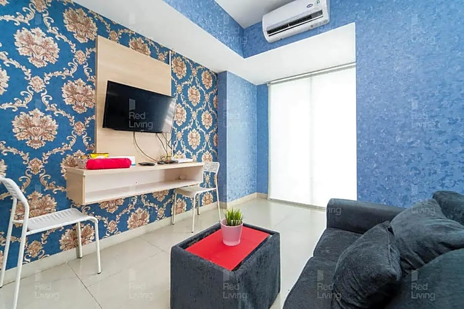 Redliving Apartemen Grand Kamala Lagoon Icha Rooms – Bekasi, ID