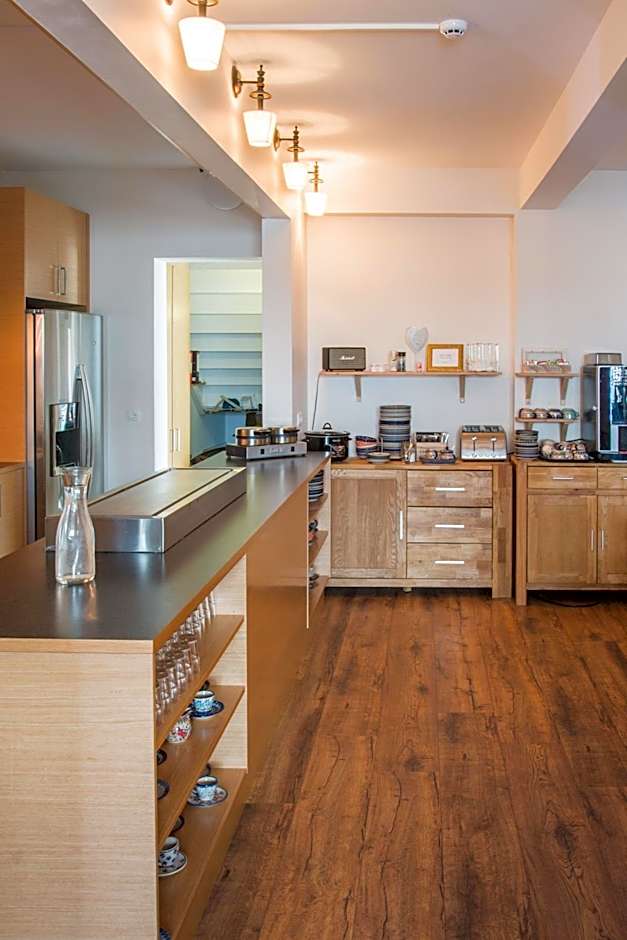 Hotel Jazz - By Keflavik Airport - Reykjavik - Iceland