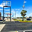 OYO Hotel Mobile, AL I-65 at Airport Blvd