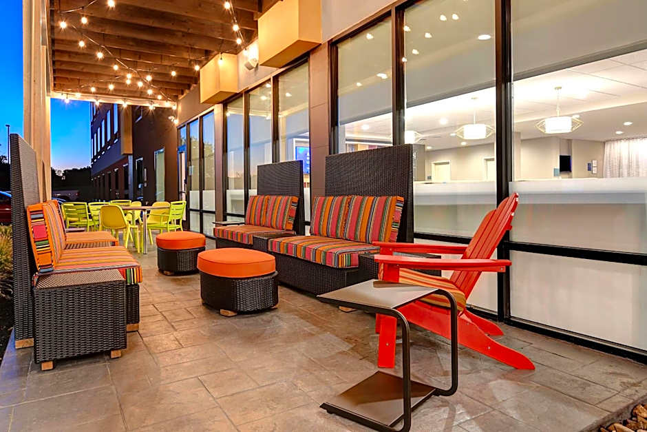 Home2 Suites by Hilton Plano E North Hwy 75, TX