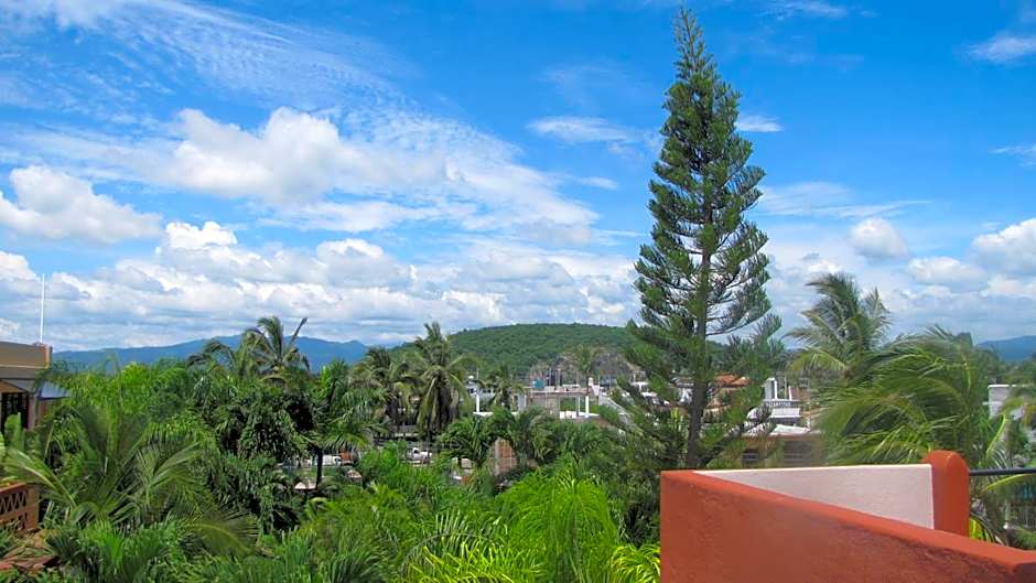 La Paloma Oceanfront Retreat