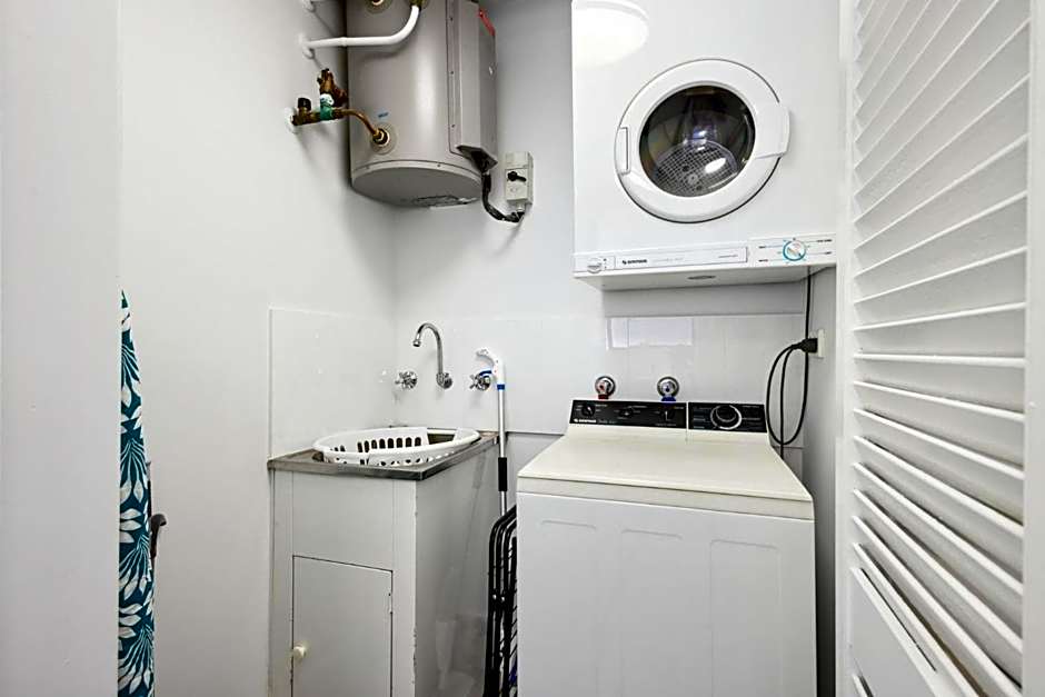 Sleek Northbridge Getaway