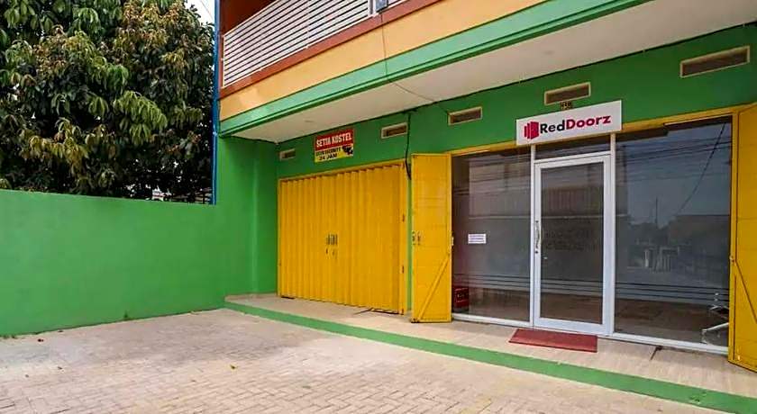 RedDoorz near UBL Lampung 2