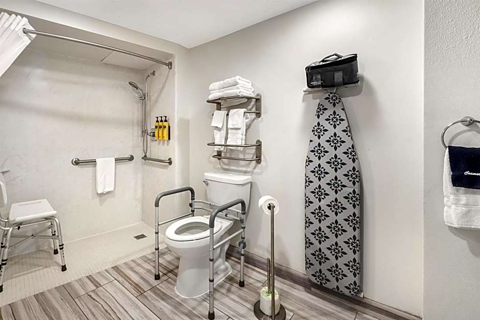 Best Western Plus Wausau Tower Inn