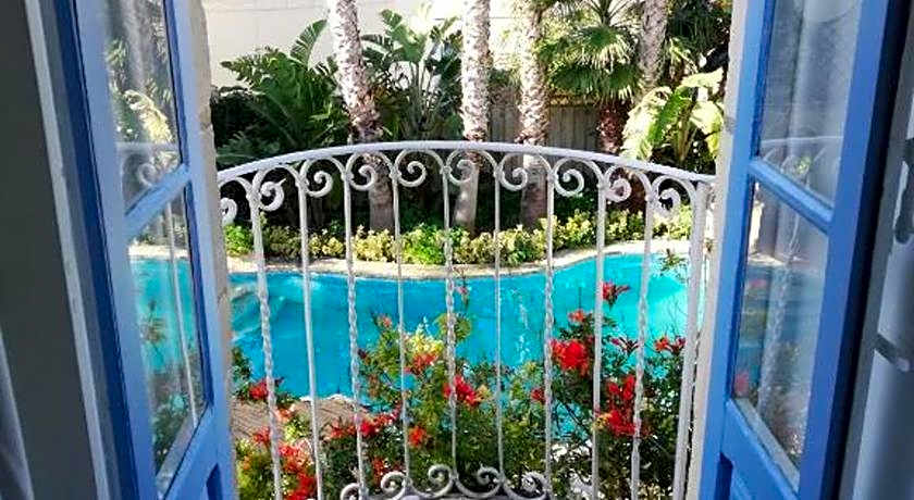 Village Knights Accommodation